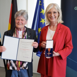 Verleihung des Bundesverdienstkreuzes